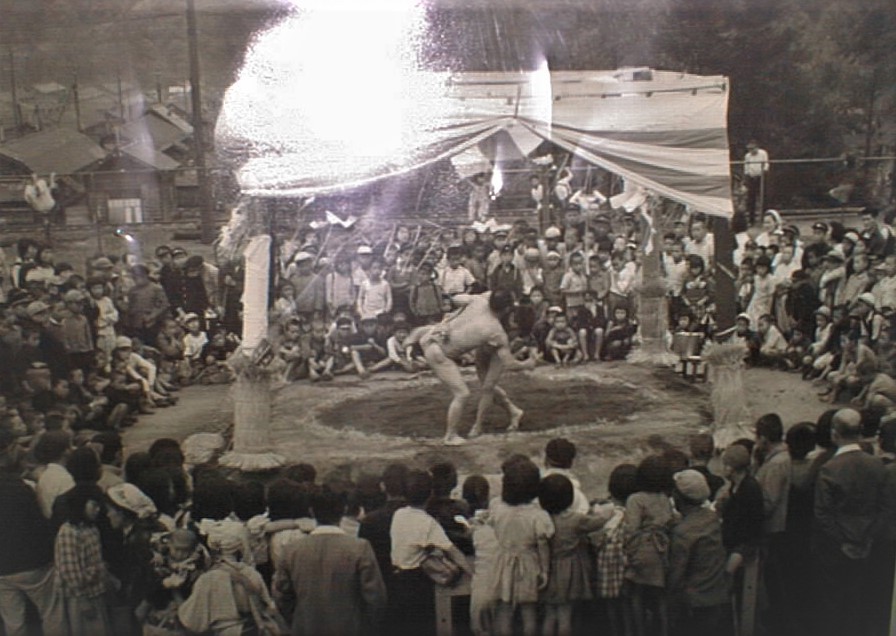 相撲大会と土俵