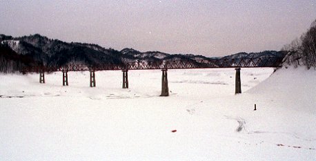 春まだ遠く（1999年3月）|長谷川潤一