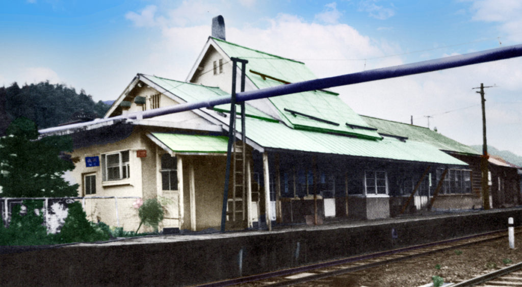 大夕張炭山駅