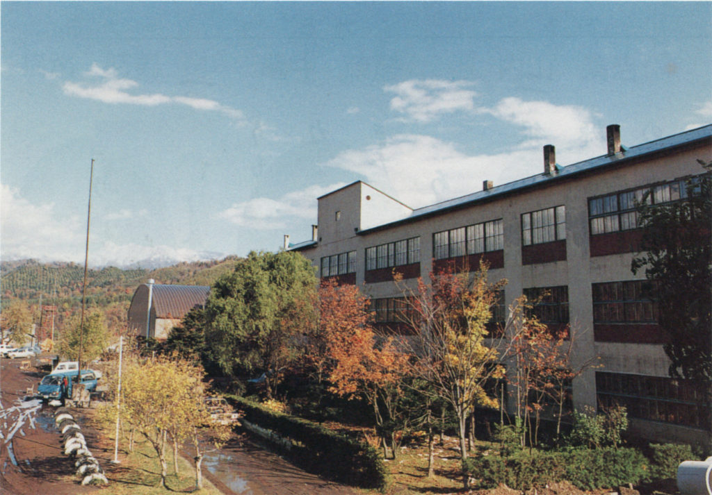晩秋の鹿島小学校　1990年代