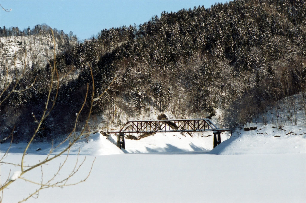 冬の森林鉄道橋